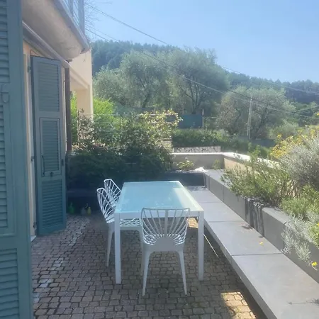 Apartment Sunset Garden La Spezia